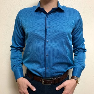 Голубая рубашка